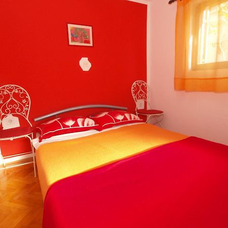 Apartments Emil 769 Fažana Kültér fotó