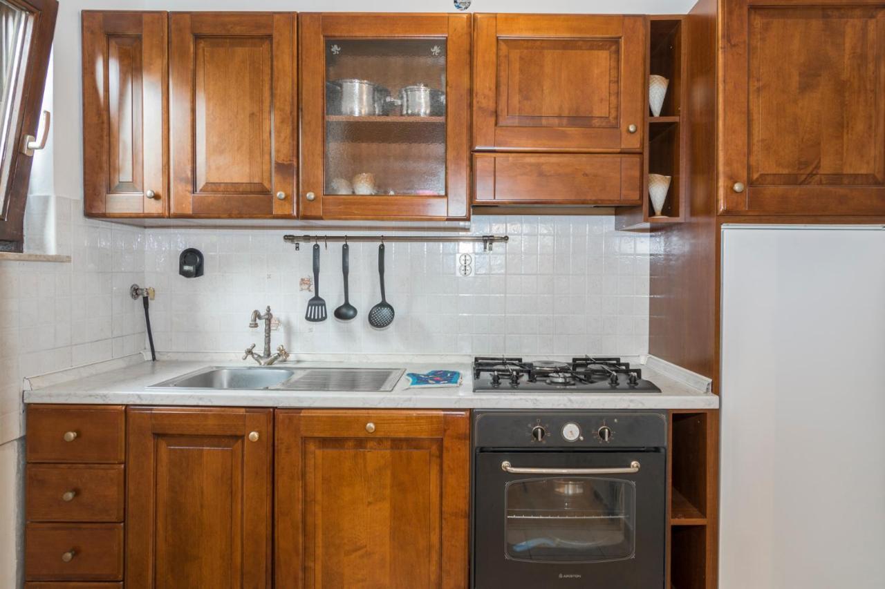 Apartments Emil 769 Fažana Kültér fotó