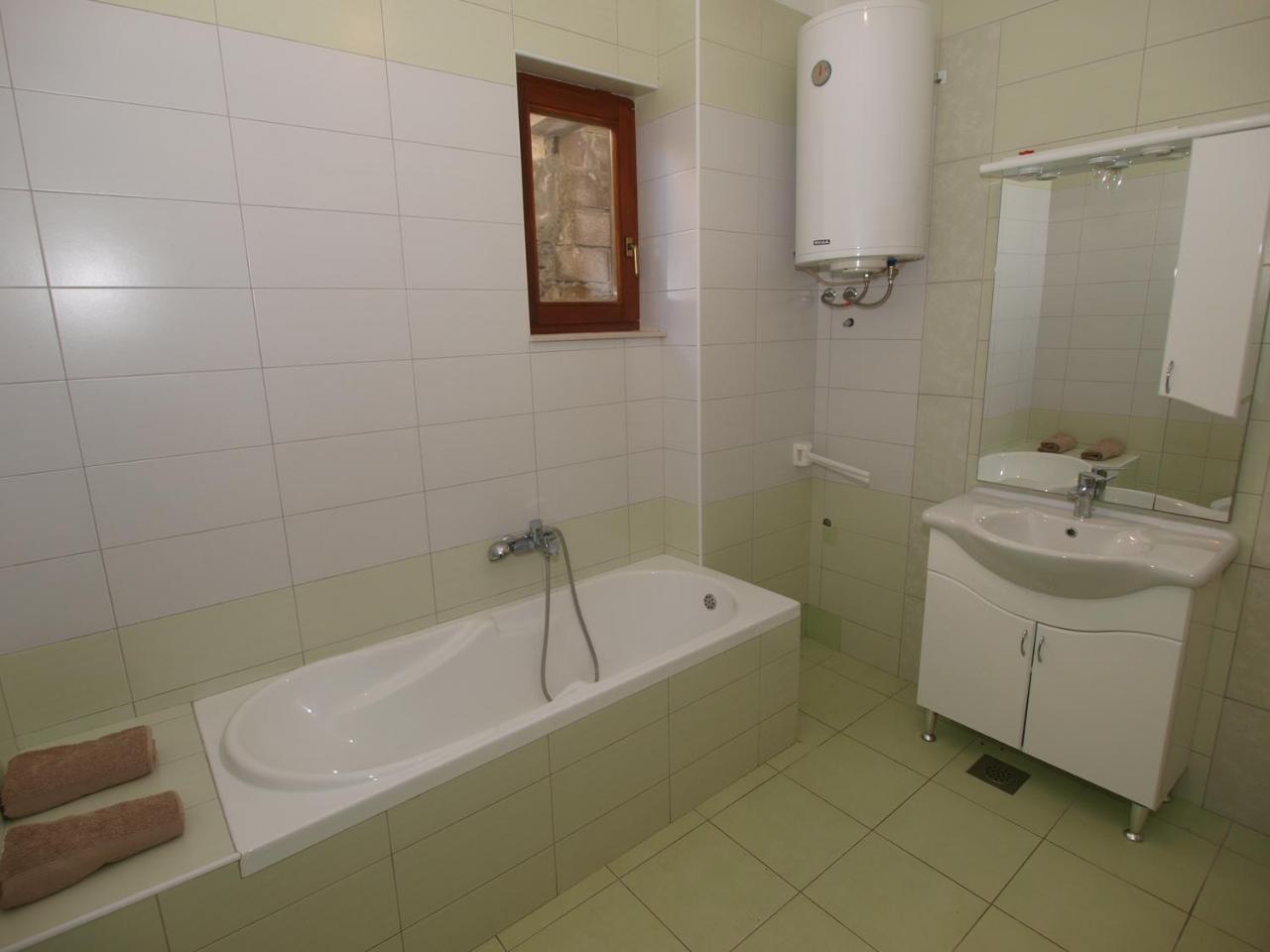 Apartments Emil 769 Fažana Kültér fotó